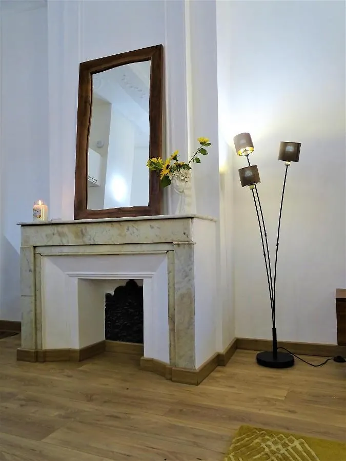 Blue Fountain Luxueux Studio Aix Centre Historique -Wifi-Smart Tv- Aix-en-Provence