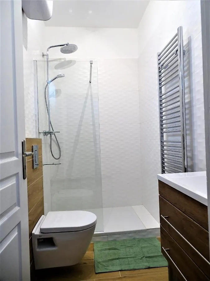 Blue Fountain Luxueux Studio Aix Centre Historique -Wifi-Smart Tv- Aix-en-Provence Apartment