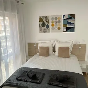 Apartment Aix Homes 